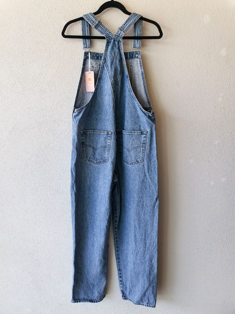 Levis Jumpsuit M