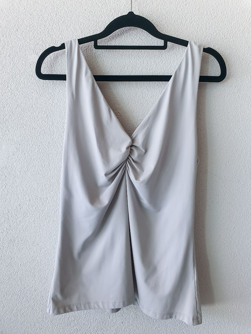 H&amp;M top M