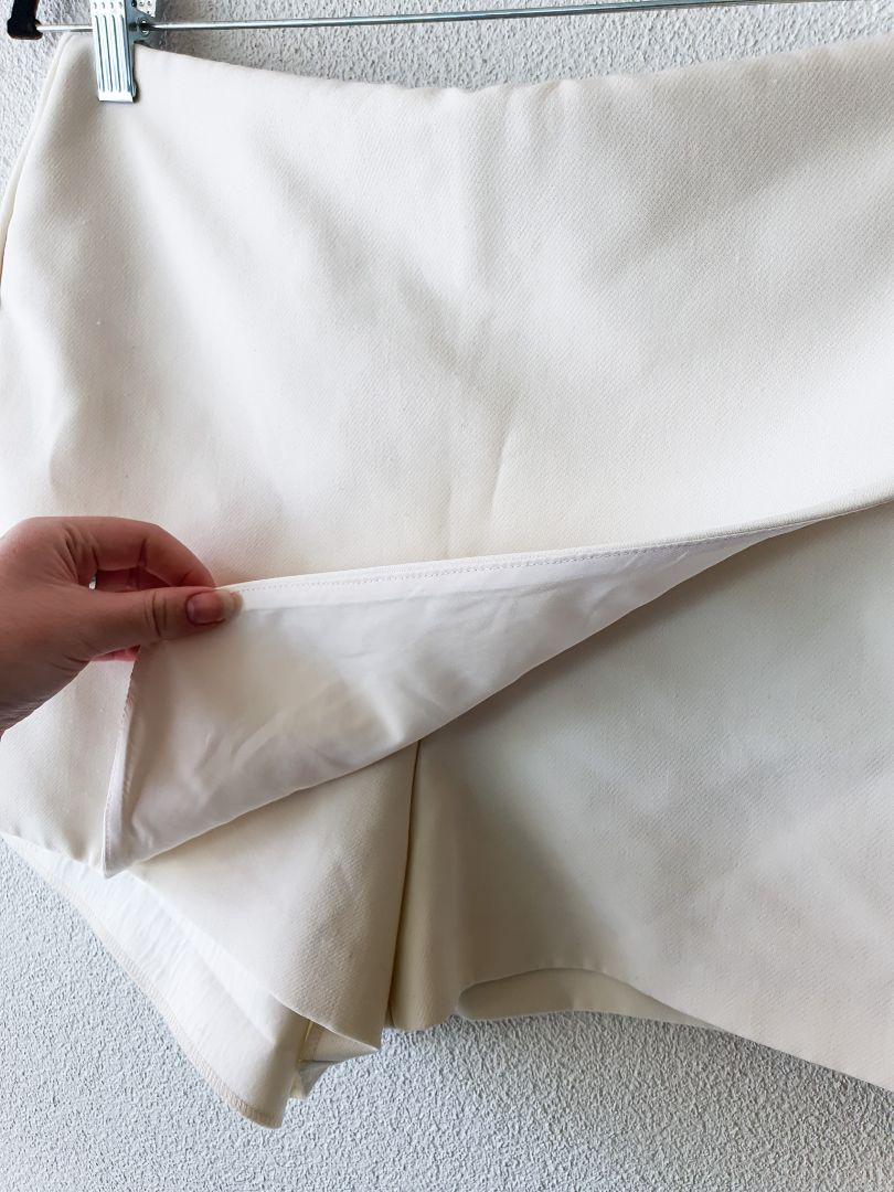 Zara Skirt L