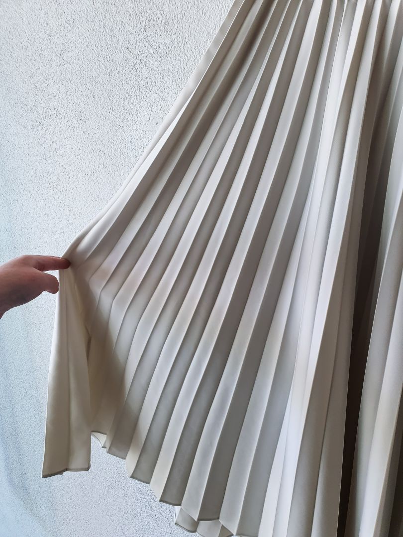 Uniqlo Skirt M
