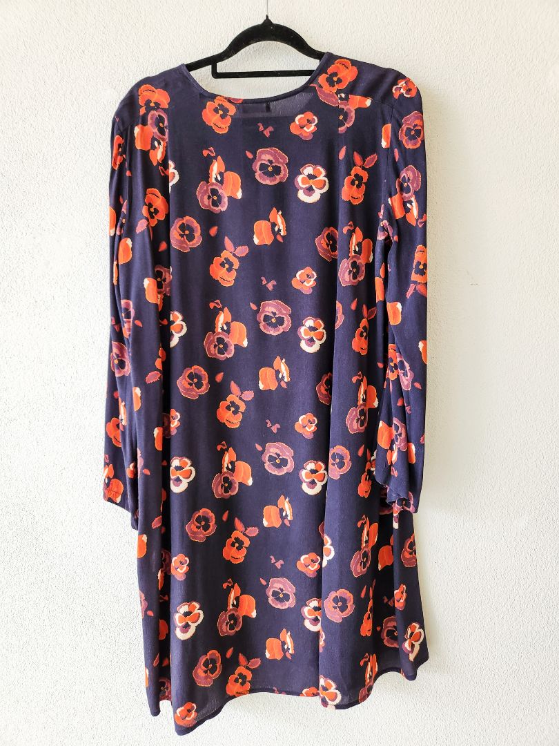 Lonely Dress S