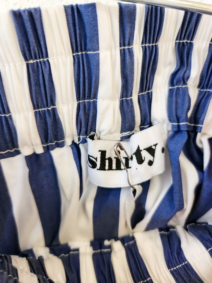 Shirty Skirt M