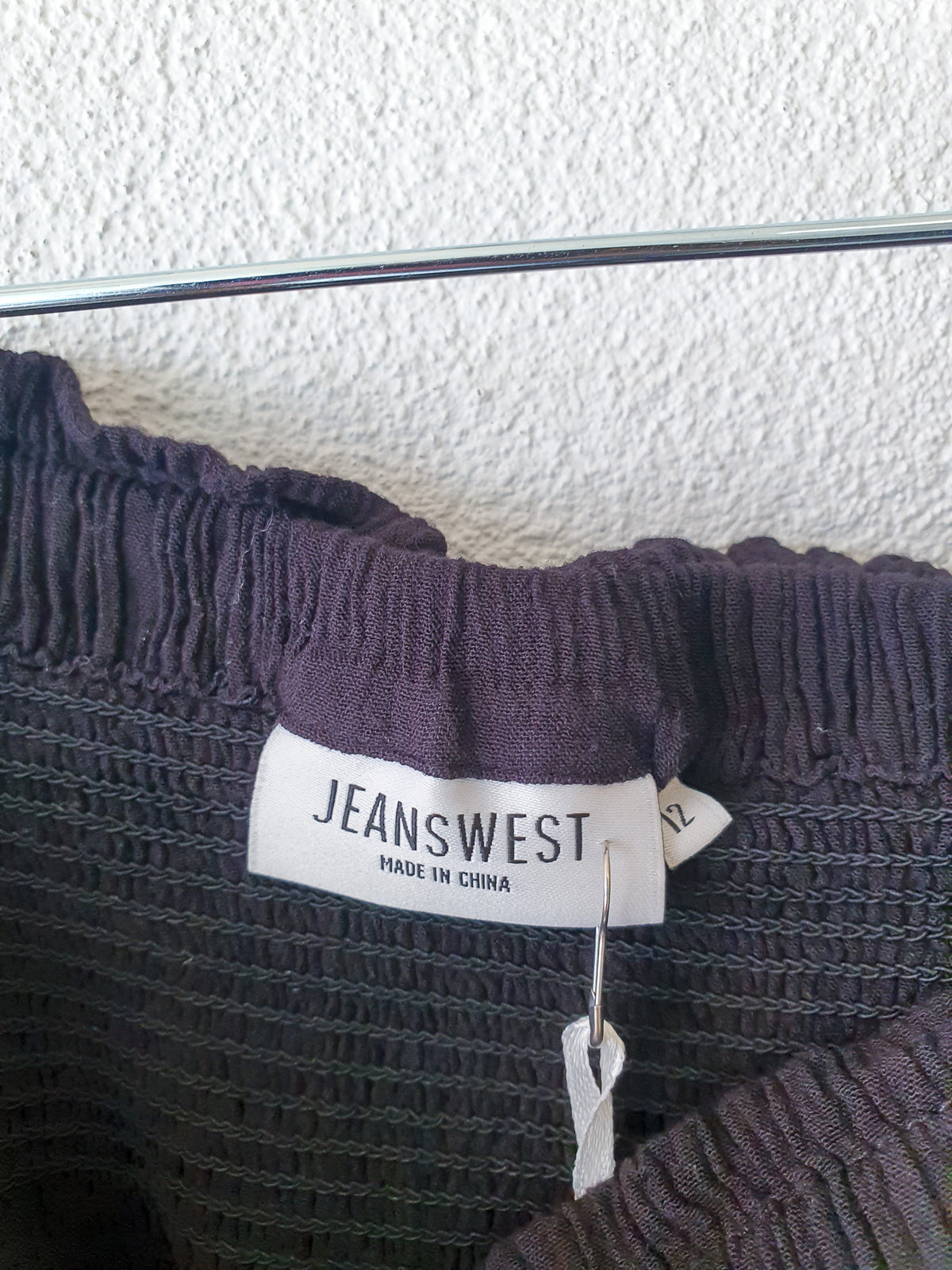 Jeanswest top 12