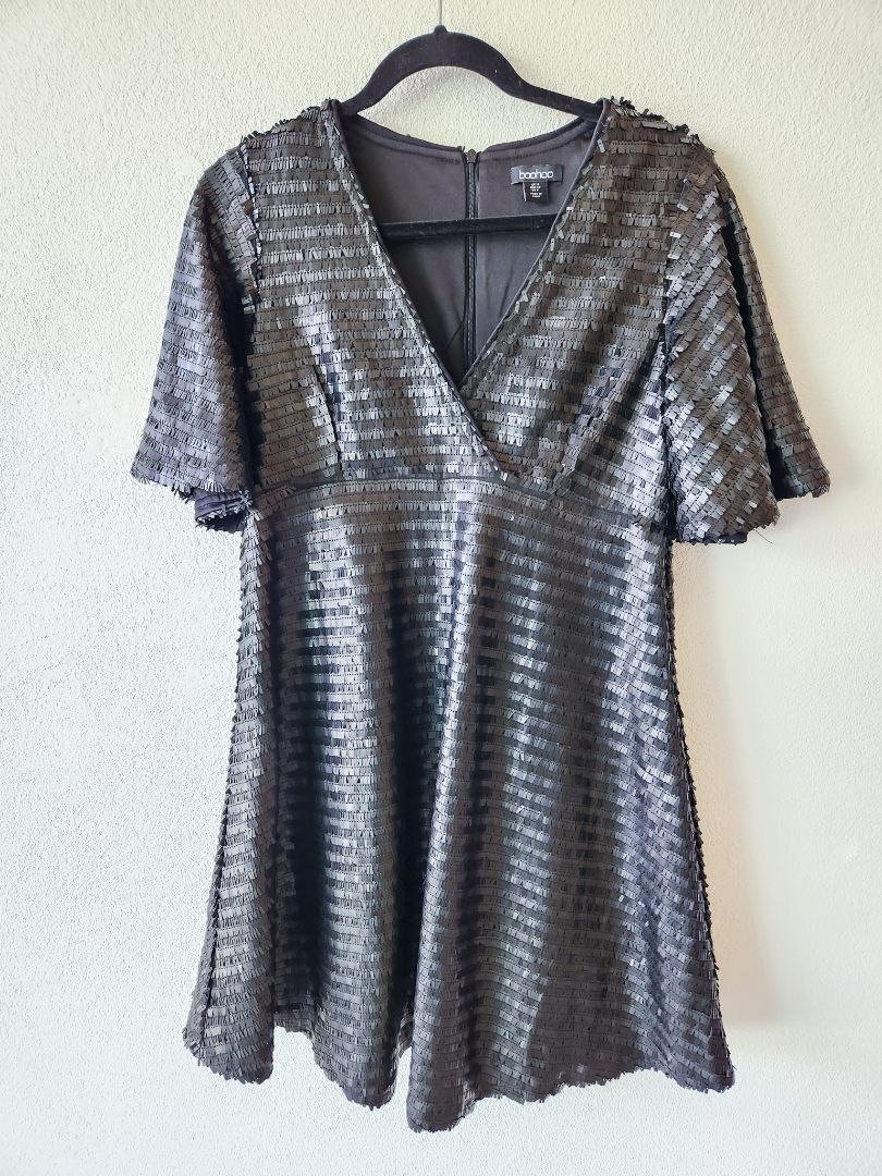 Boohoo Dress M