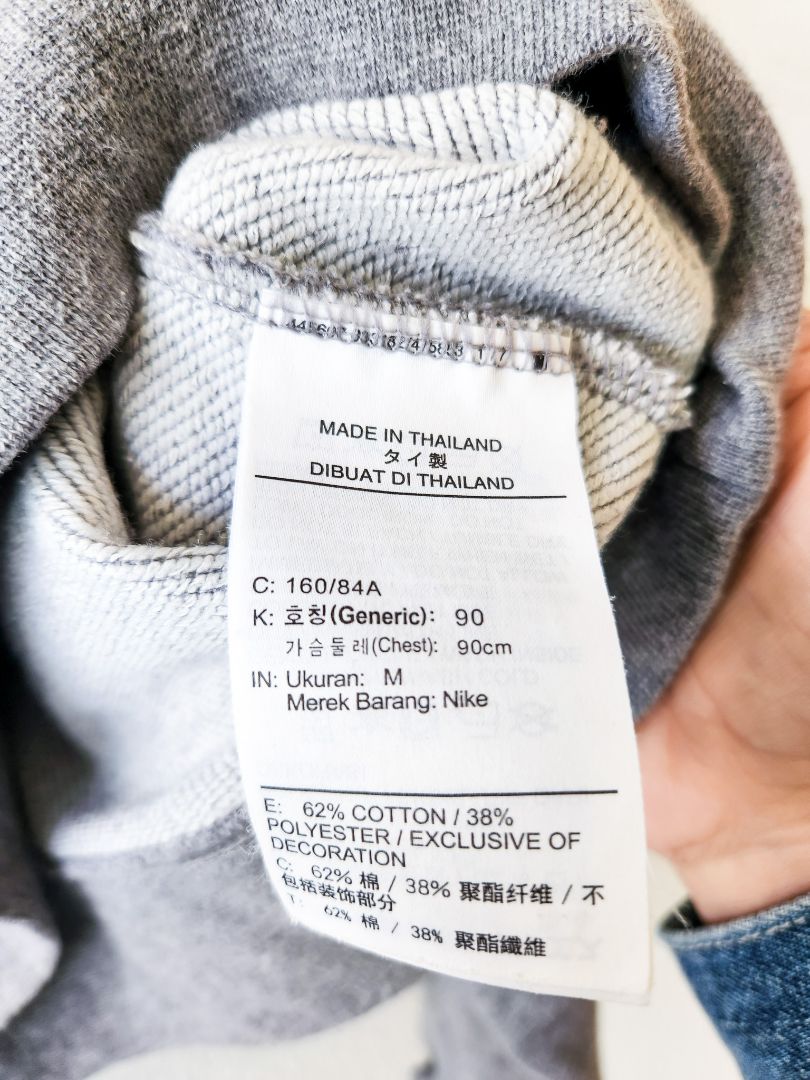 Nike top M
