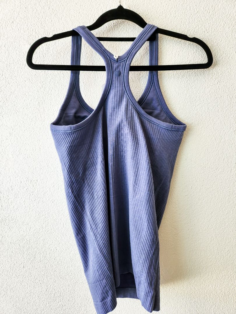 Lululemon top S