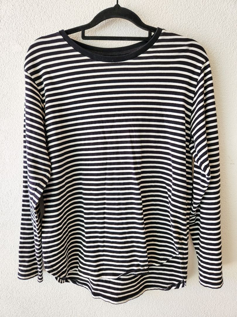 UNIQLO top M