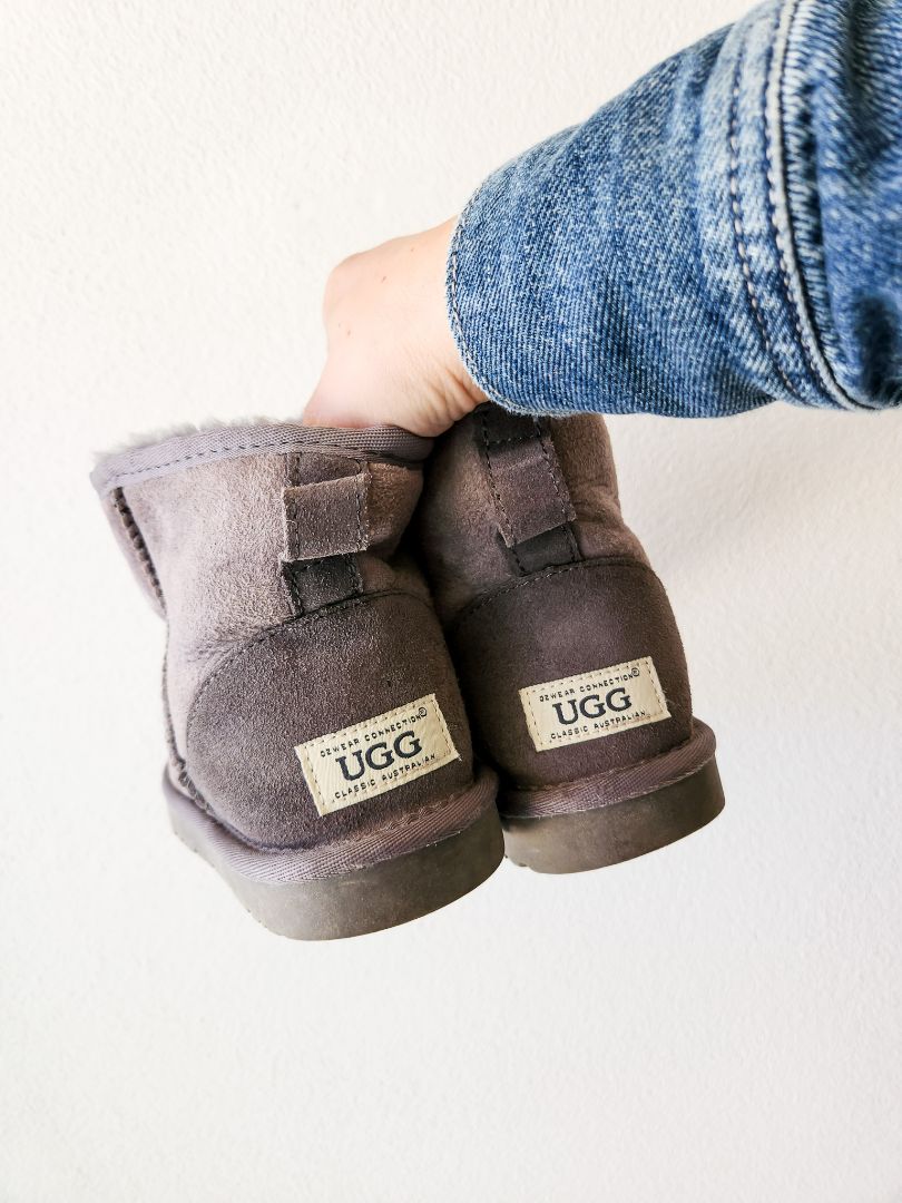 UGG Shoes 4