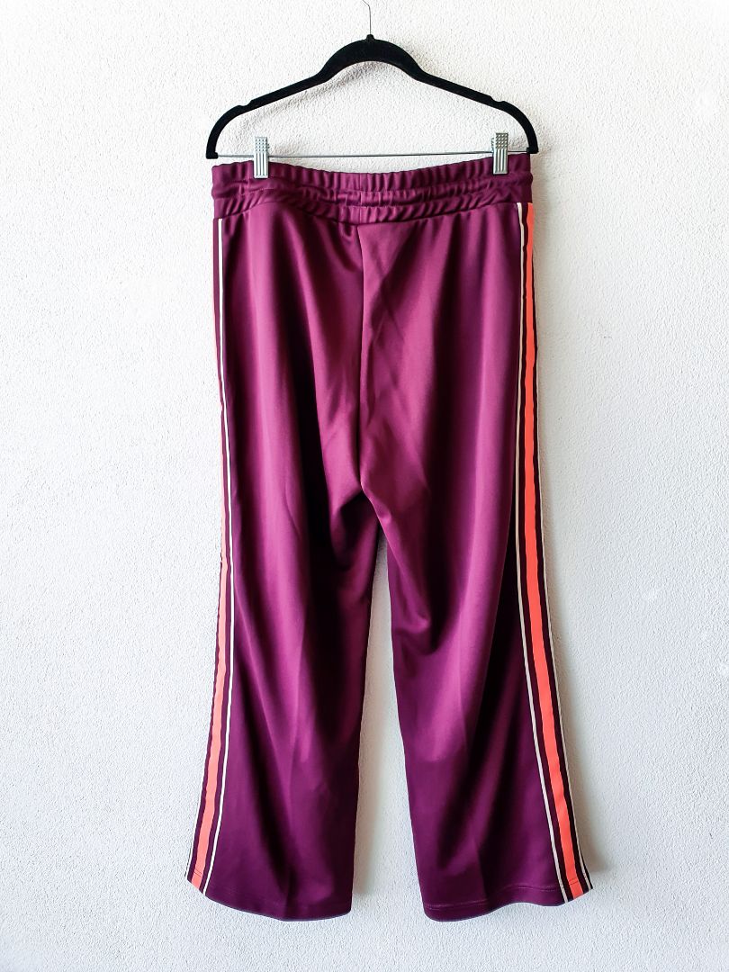 Pants L