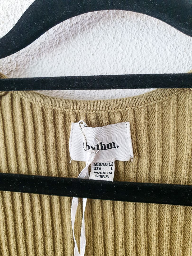 Rhythm. Dress L