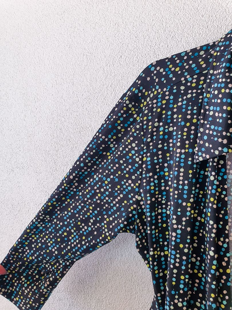 Hobbs top XL