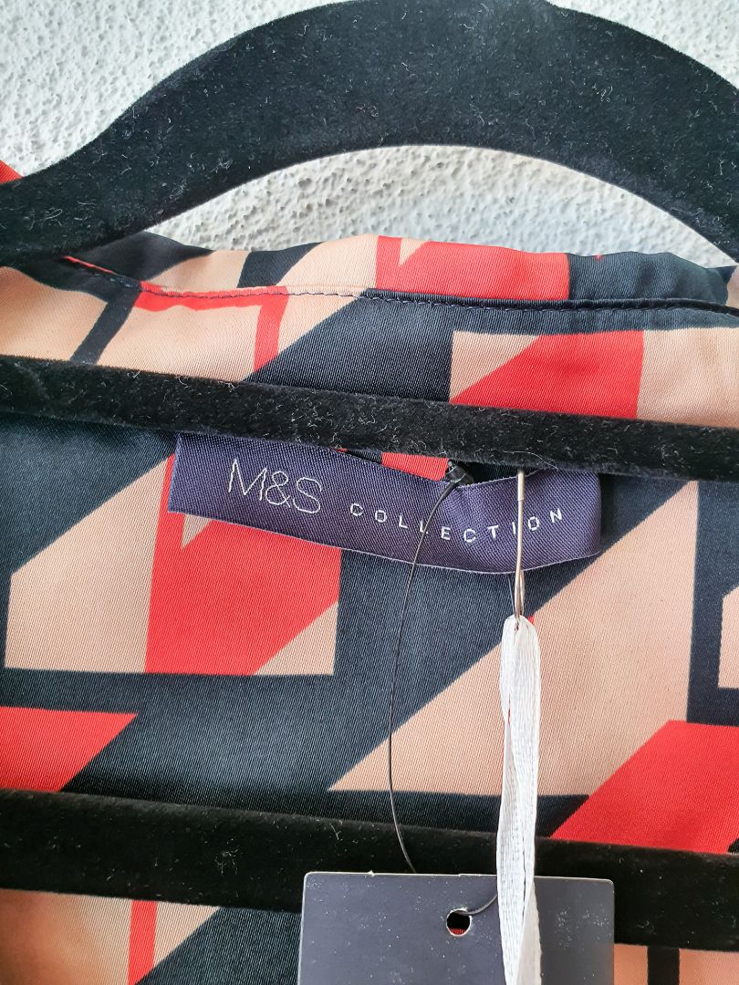 Marks &amp; Spencer top XXL