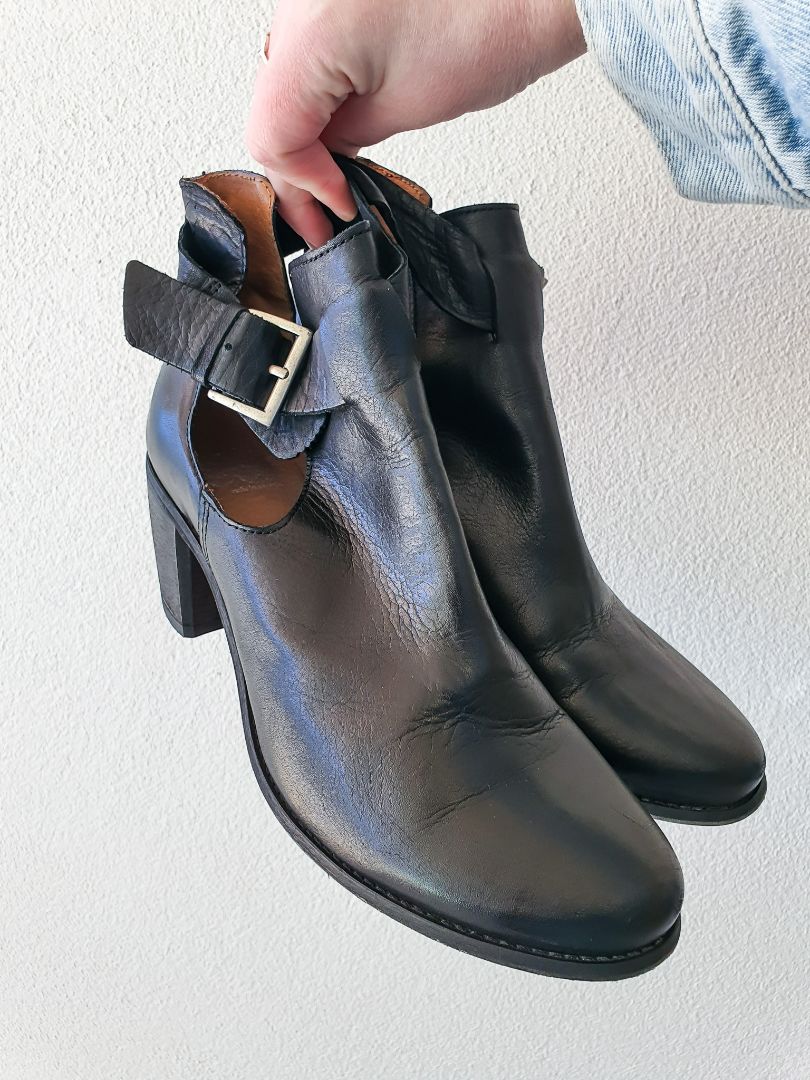 EOS Shoes EUR40