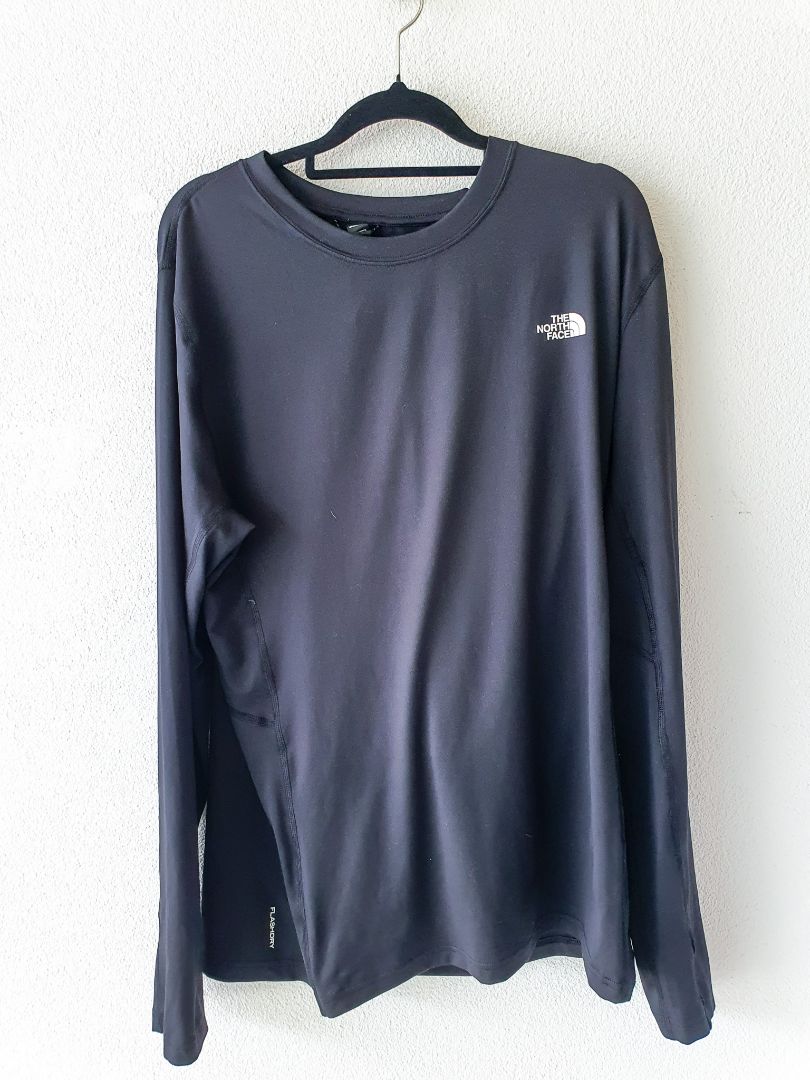The North Face top XL