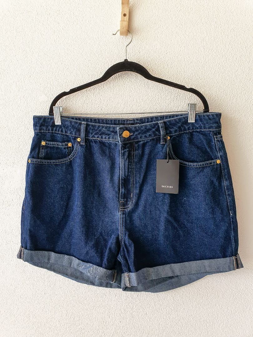 Decjuba Shorts XXL