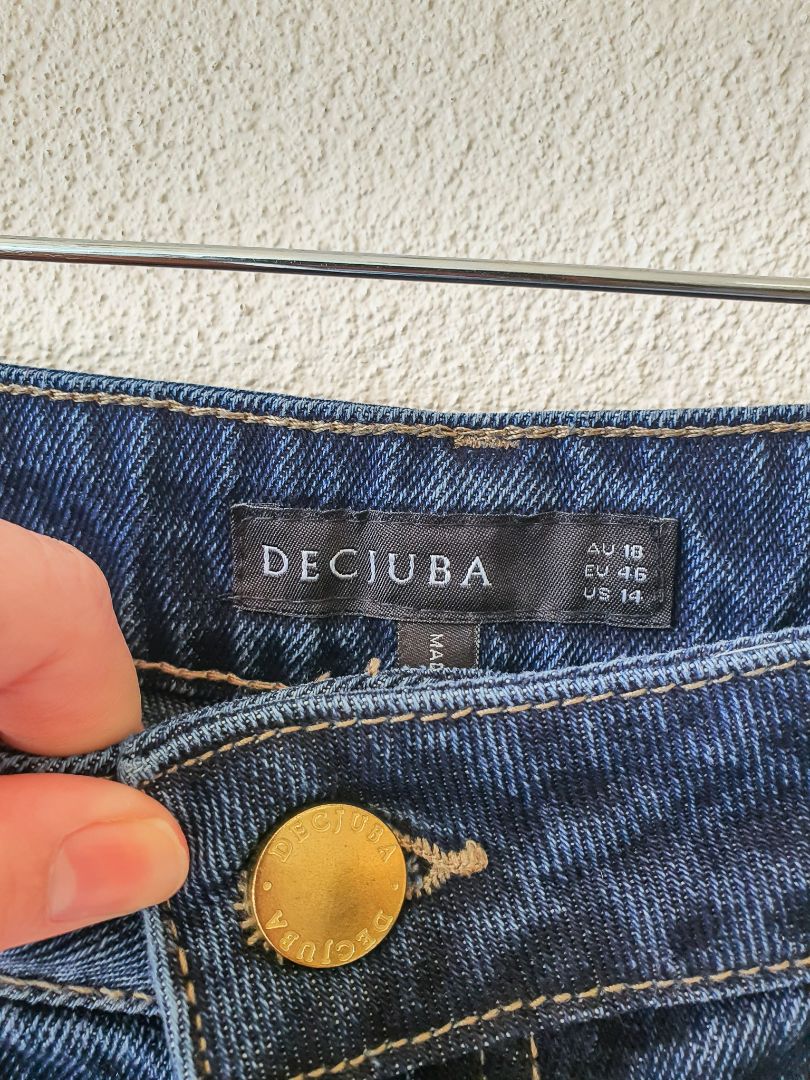 Decjuba Shorts XXL