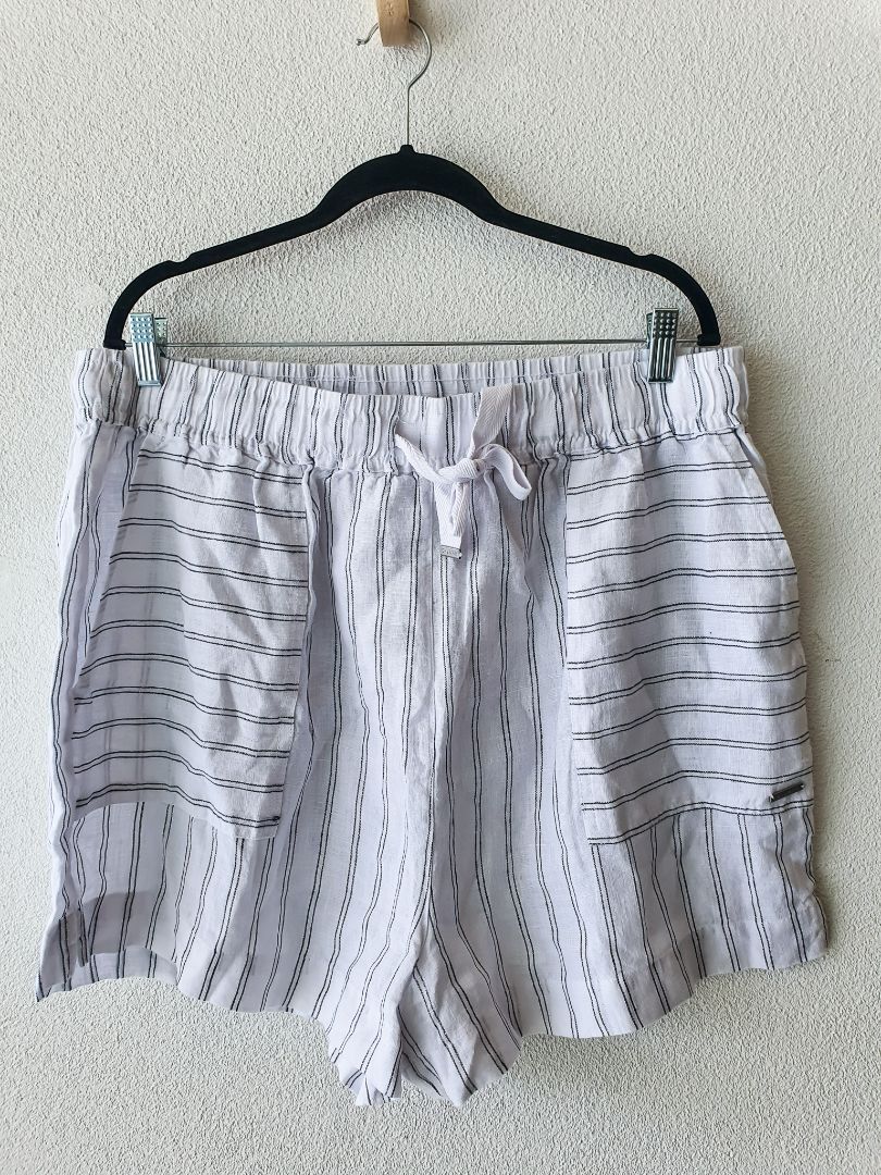 Decjuba Shorts XXL