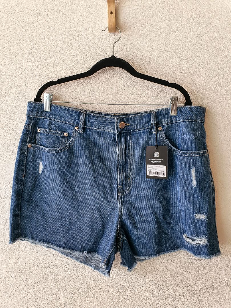 Decjuba Shorts XXL
