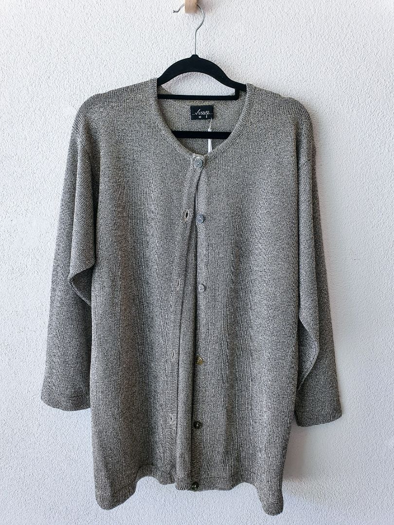 VISAGE (NZ) top M