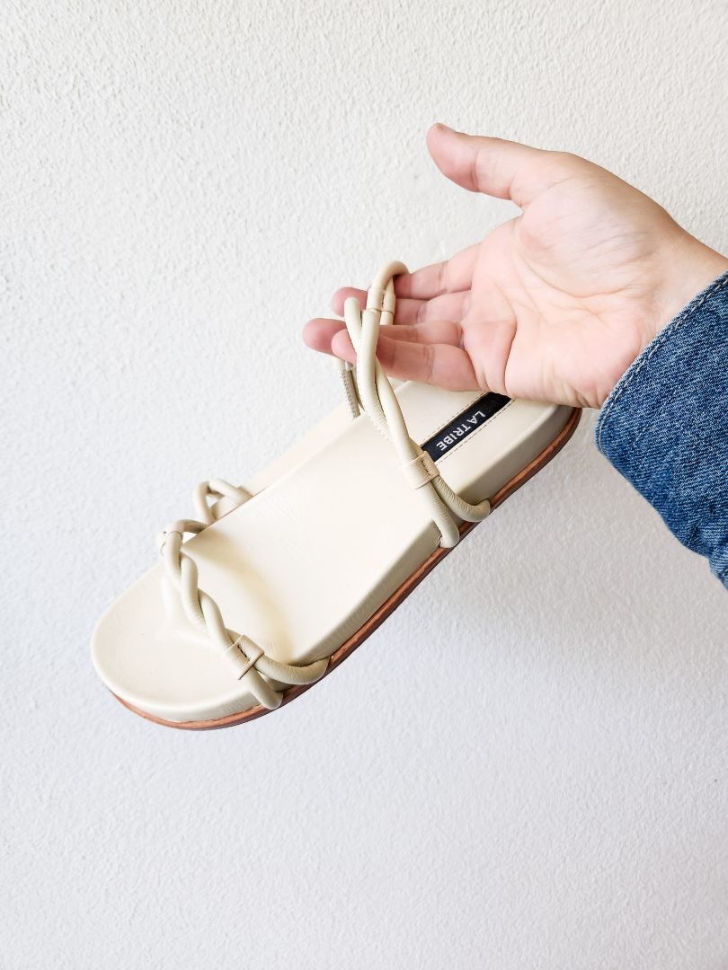 La Tribe Shoes EUR 38