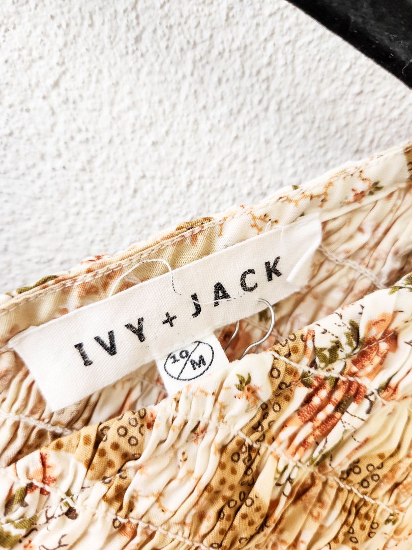 Ivy &amp; Jack top S