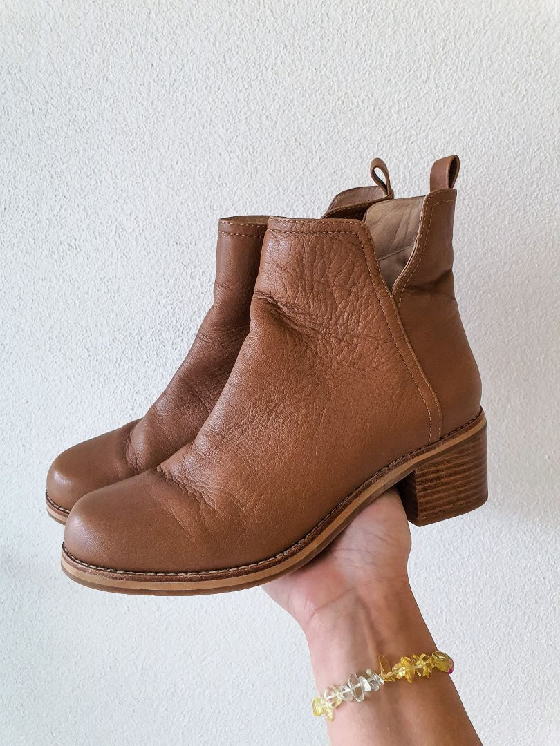 Isabella Anselini Shoes EUR40