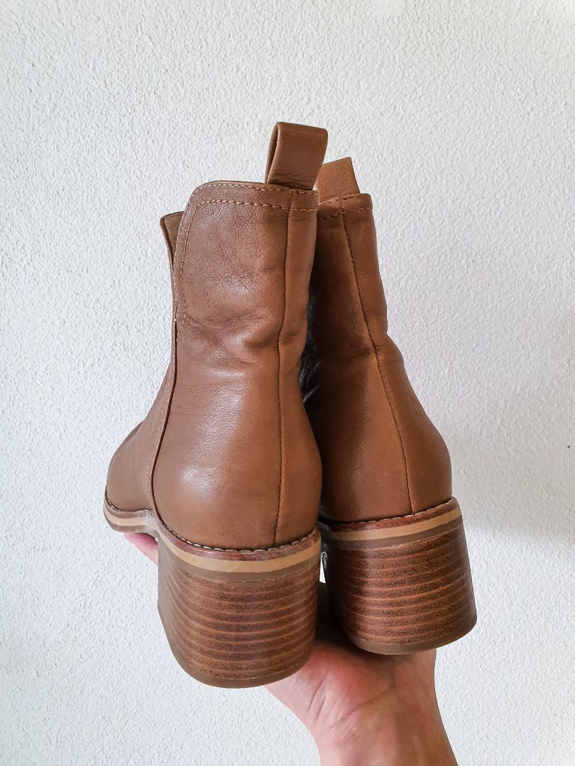 Isabella Anselini Shoes EUR40