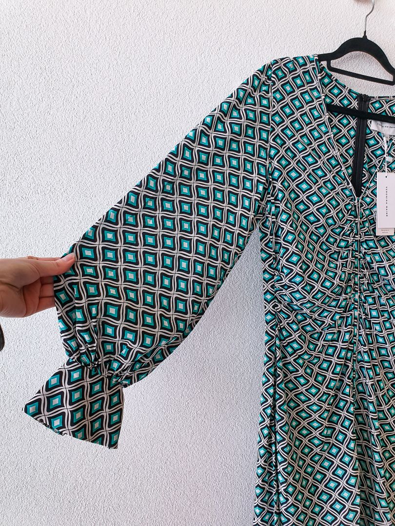 Veronika Maine Dress S