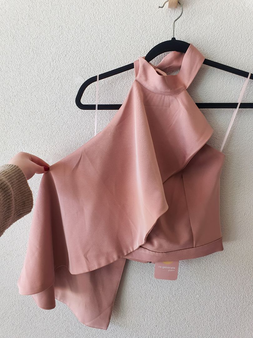 RUNAWAY top S