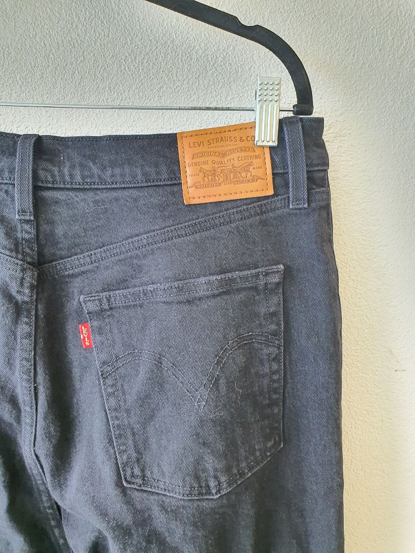 Levis Jeans M