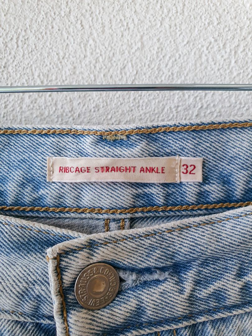 Levis Jeans M