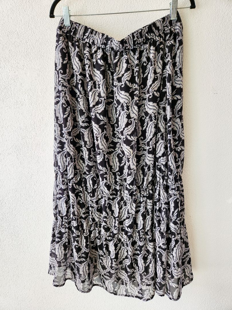 Moochi Skirt M/L