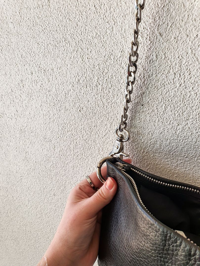 Moochi Bag OS