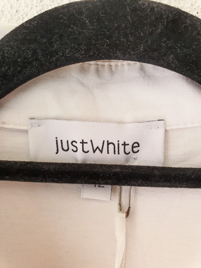 Just white top XL