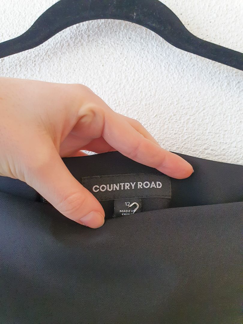 Country Road Skirt M