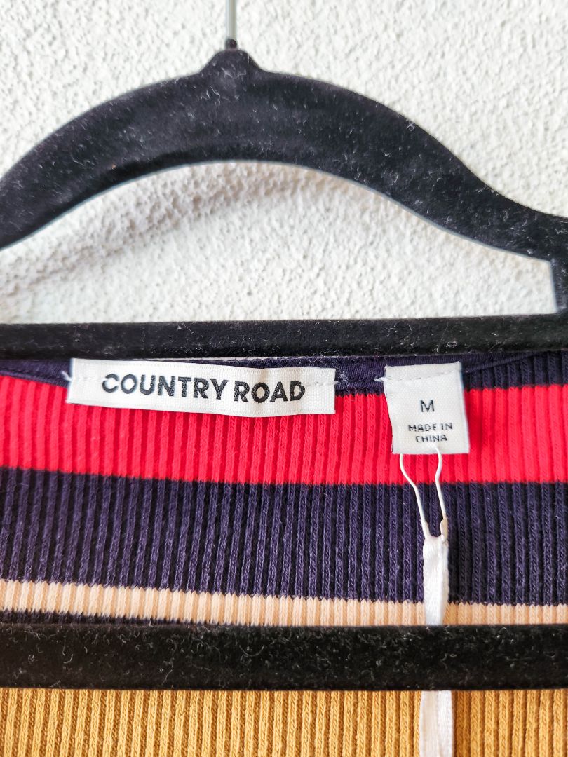 Country Road top M
