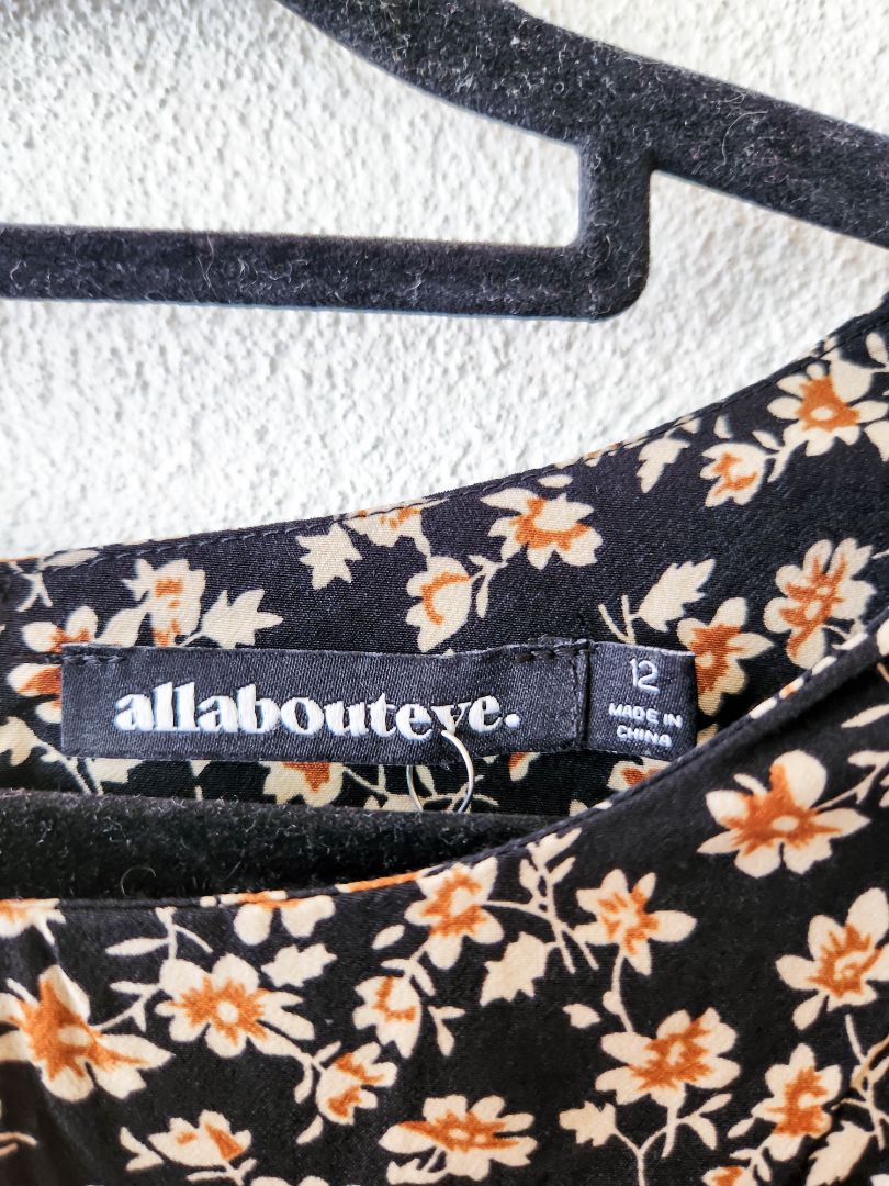 All About Eve Dress M