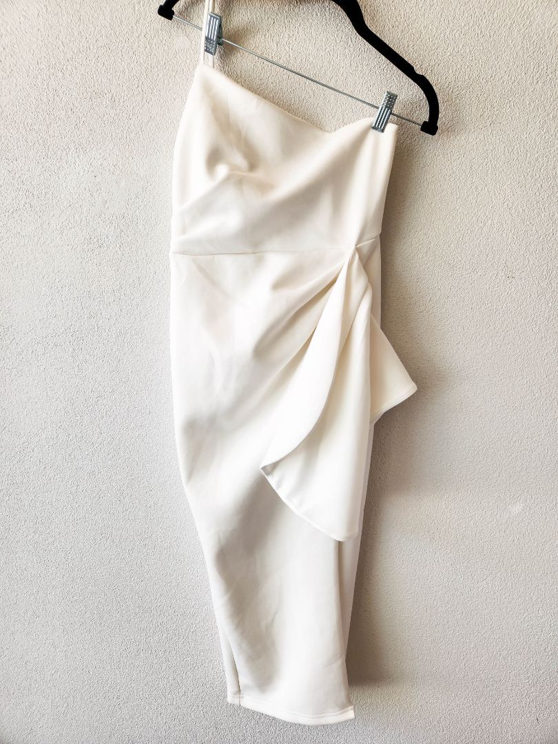 Showpo. Dress S