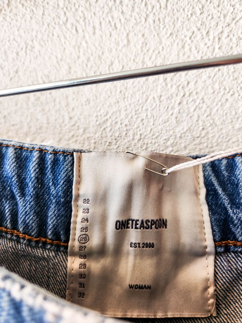 One Tea Spoom Shorts XS