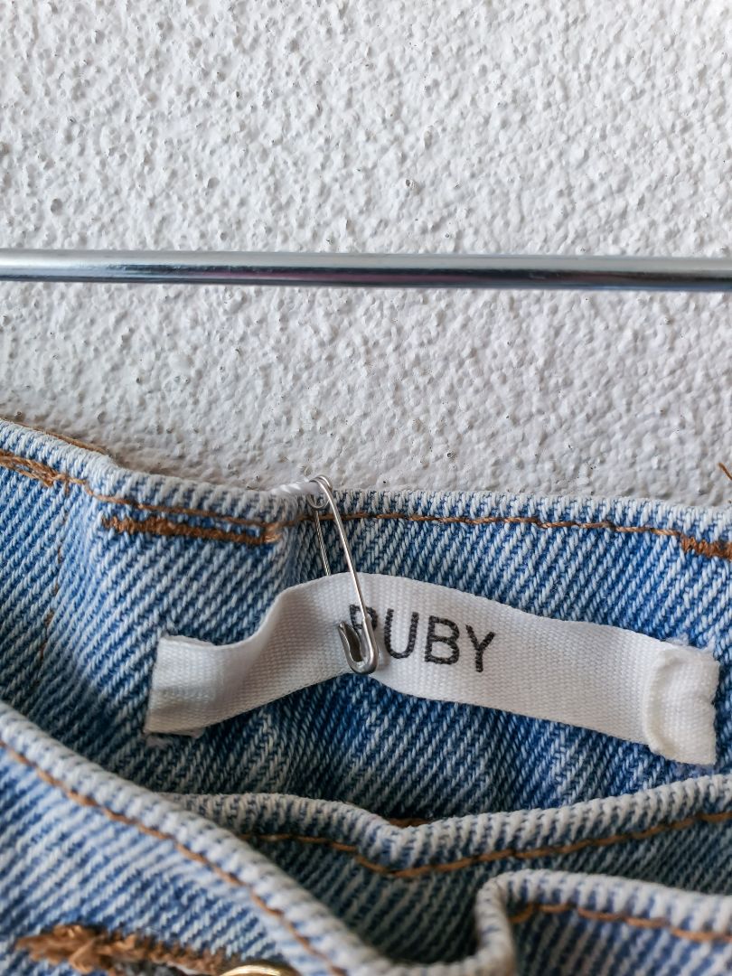 Ruby Jeans XS