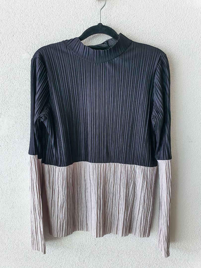 Zara top M