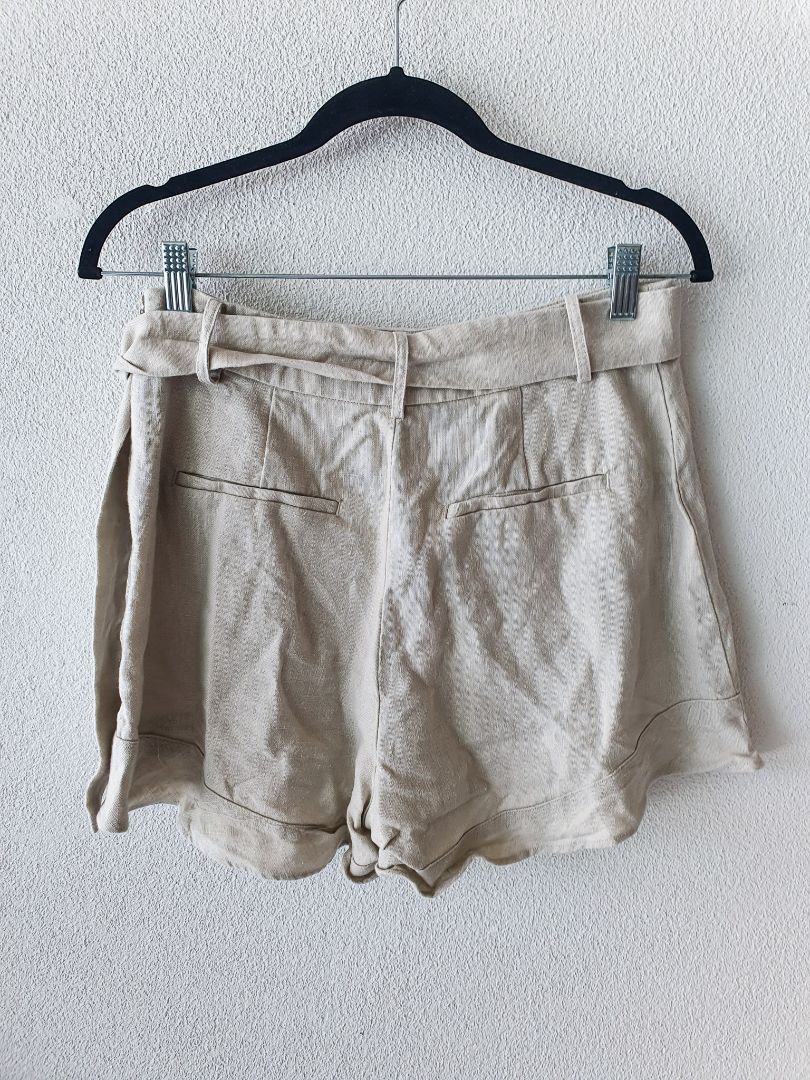Witchery Shorts XS