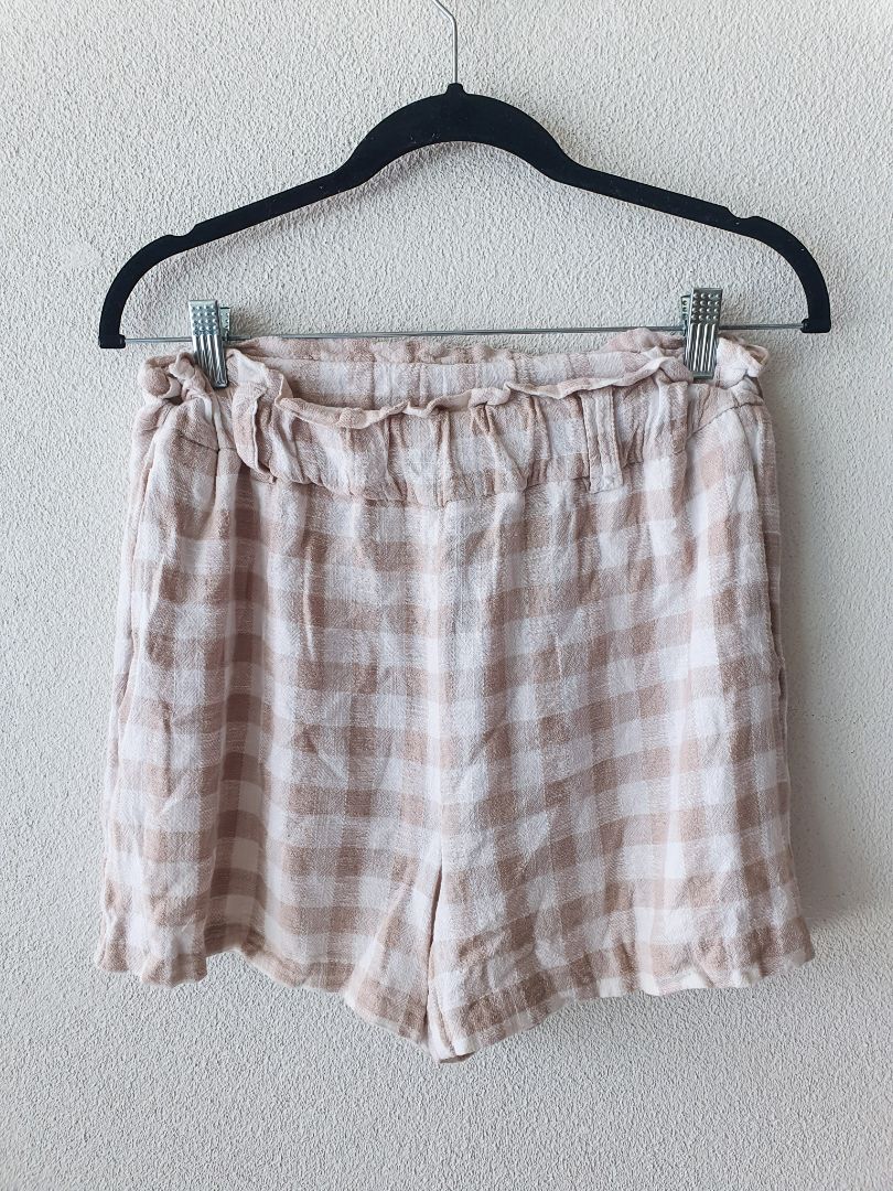 Decjuba Shorts S
