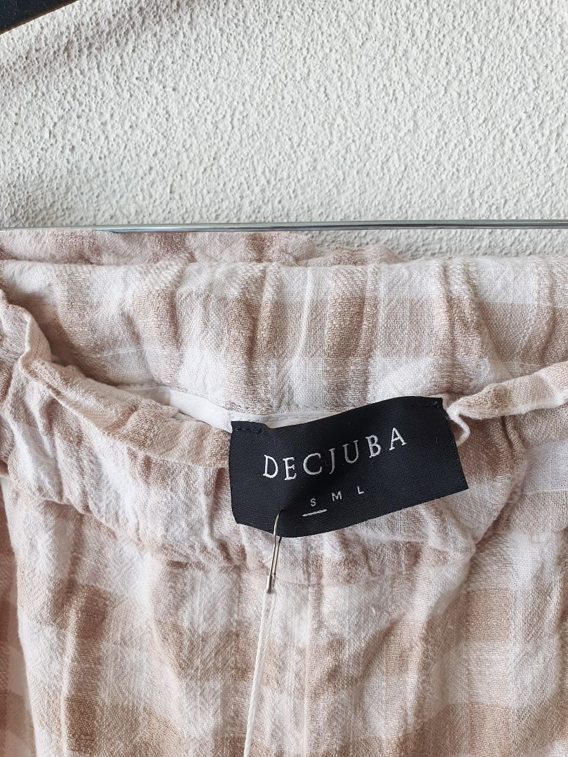 Decjuba Shorts S