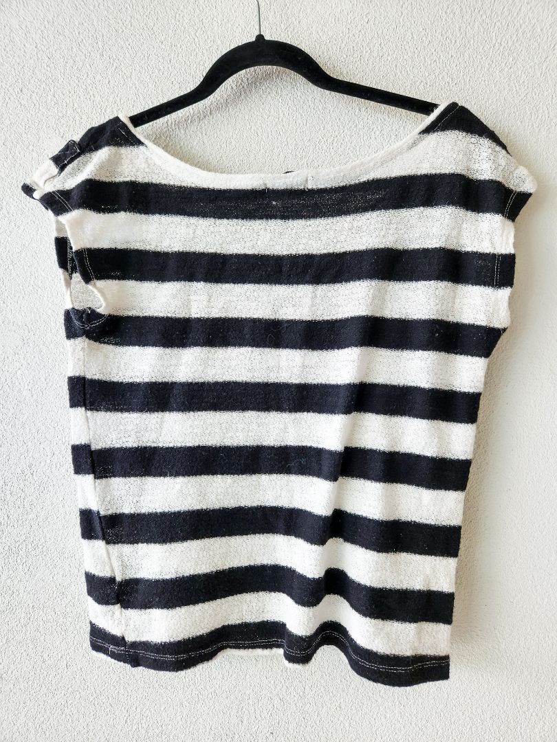 Laura Ashley top XS