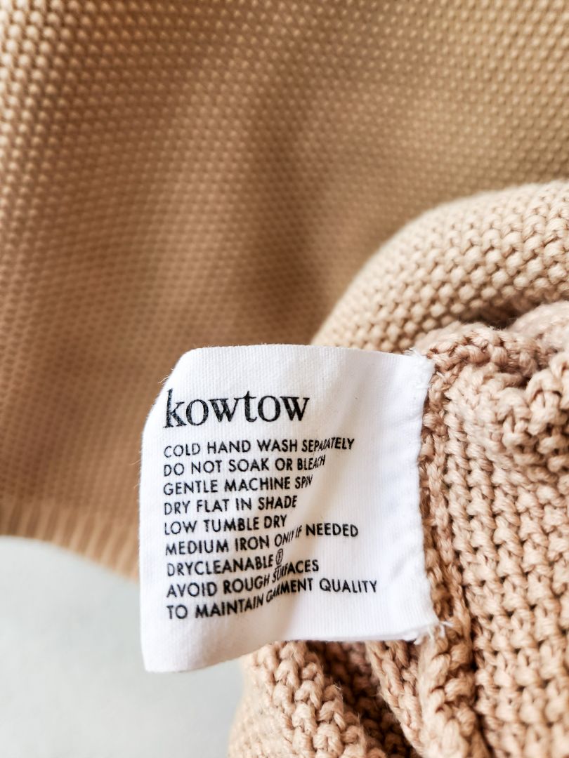 Kowtow top S