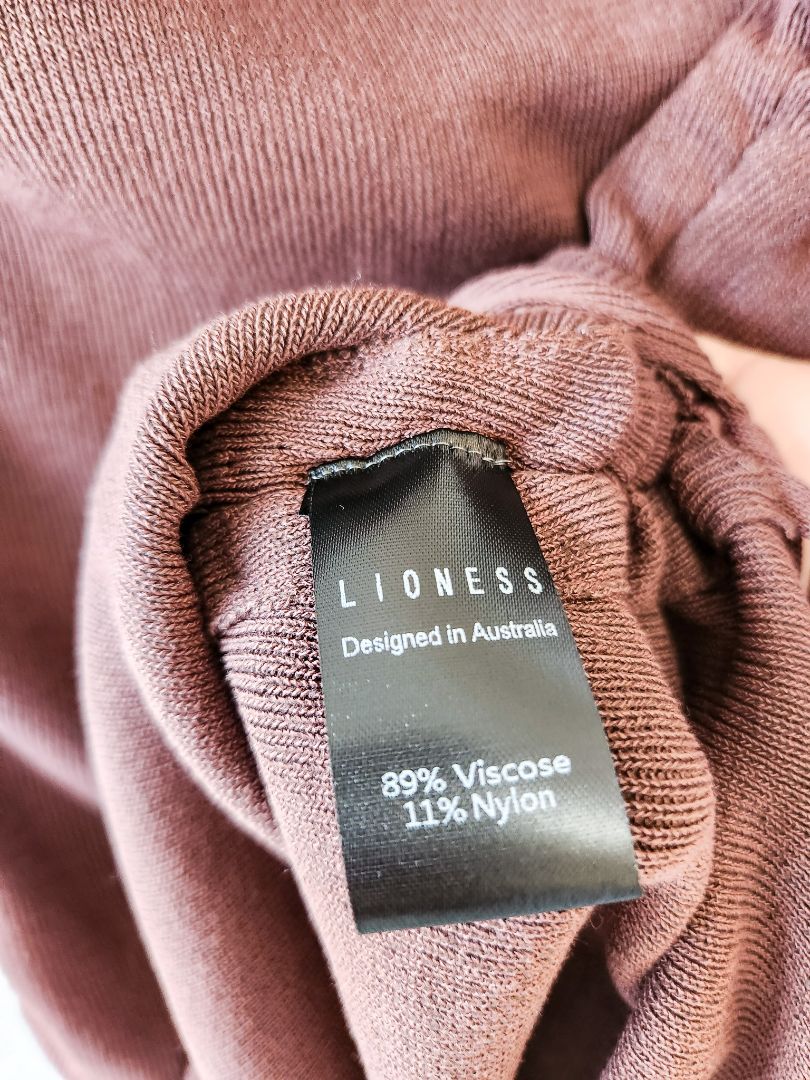 Lioness Dress S