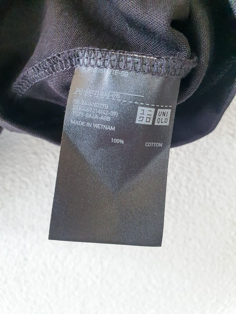 Uniqlo top S
