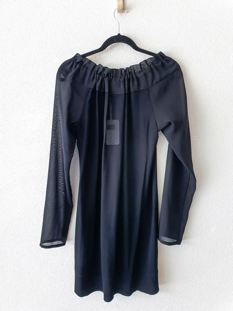 World Dress M