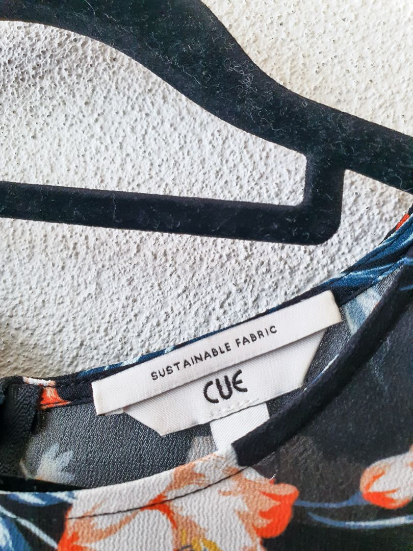 Cue Dress XS